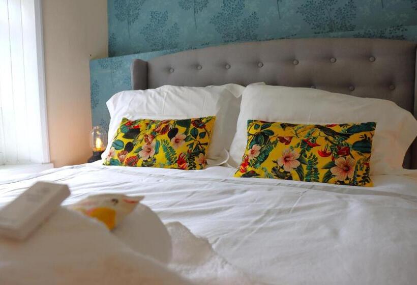 Номер Стандарт, The Little Lion Inn, Red Lion
