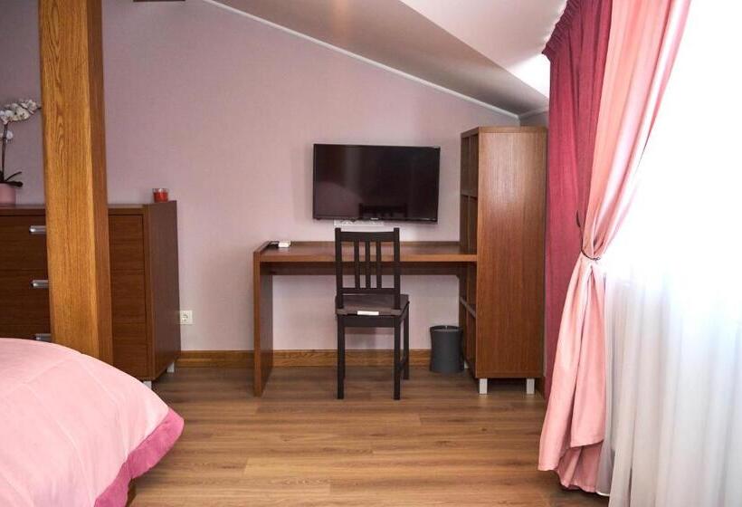 Стандартный Номер Кровать Кинг, східний