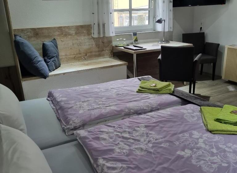 家庭间, Pension Elisabeth Am Elberadweg