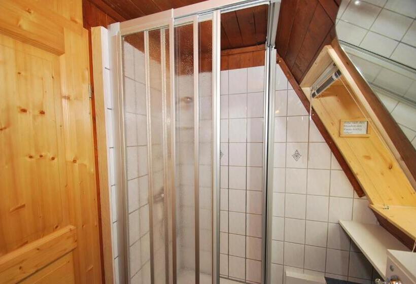 Апартаменты 3 Спальни, Holiday Park  Nurdach