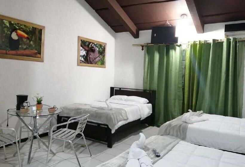 家庭间, Casona Del Valle
