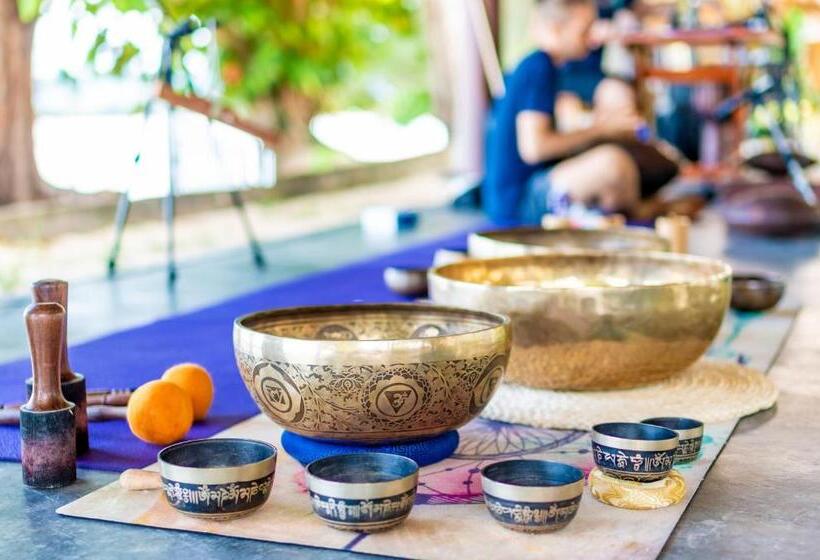 Номер Стандарт Вид на Сад, Satva Samui Yoga And Wellness Resort