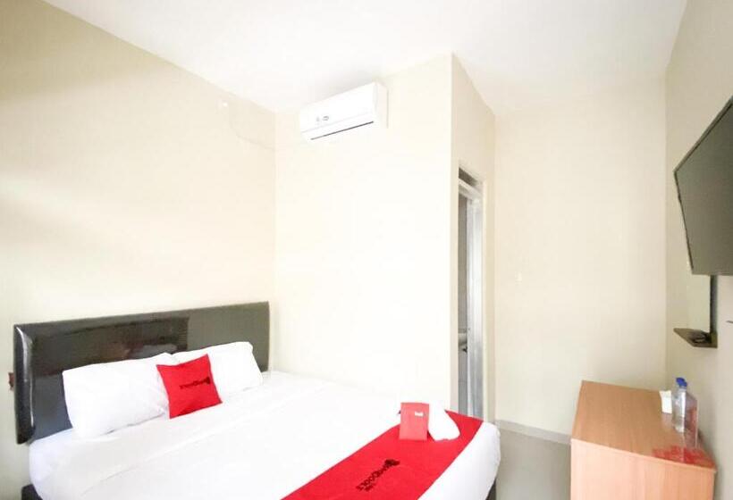 Номер Стандарт, Reddoorz At Simpang Borobudur