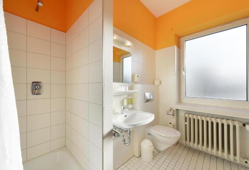 Номер Стандарт, Bed Nbudget Expo Hostel Rooms