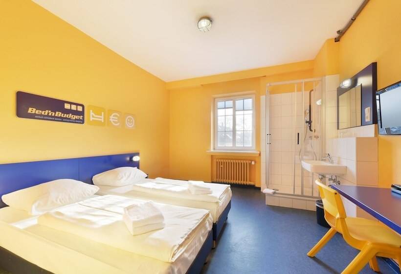 Номер Стандарт, Bed Nbudget Expo Hostel Rooms