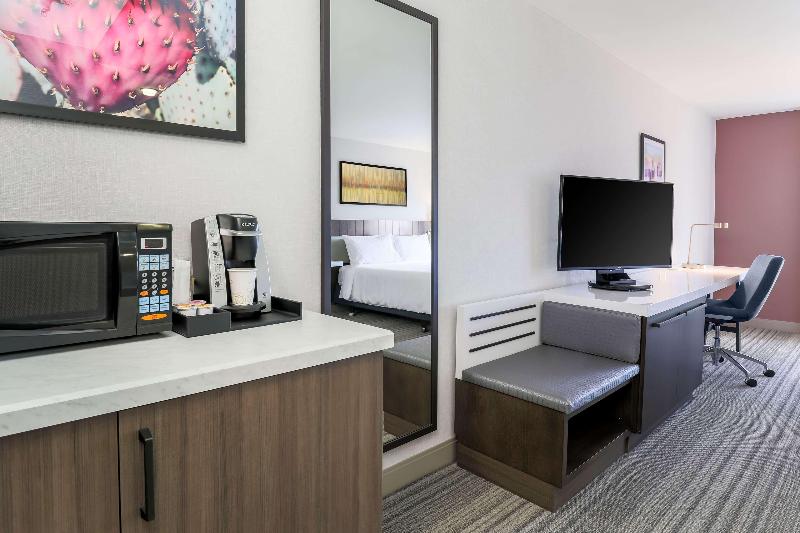 Стандартный Номер Кровать Кинг, Hilton Garden Inn Reno