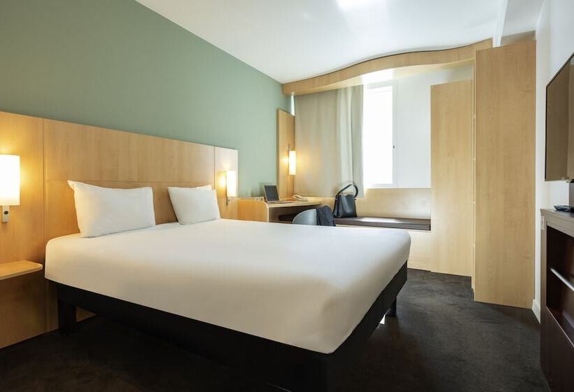Номер Стандарт, Ibis Lausanne Centre