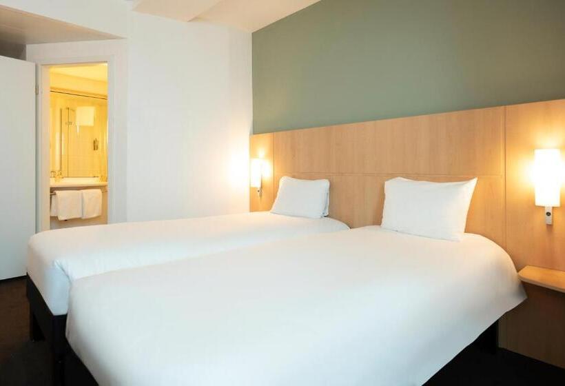 Номер Стандарт, Ibis Lausanne Centre