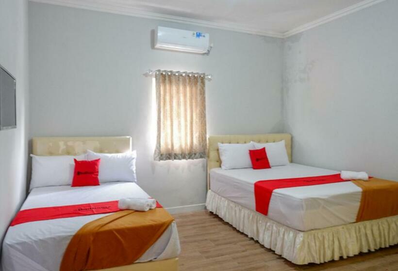 Семейный Номер, Reddoorz @ City Park Medoho Semarang
