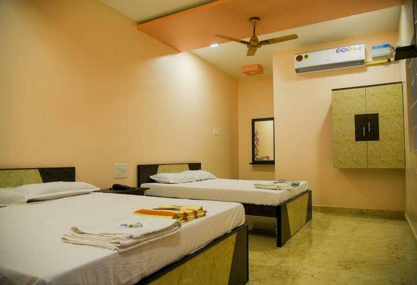 Семейный Номер Deluxe, Sivamurugan Residency