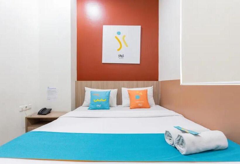 Номер Superior, Sans Hotel Rajawali Surabaya By Reddoorz