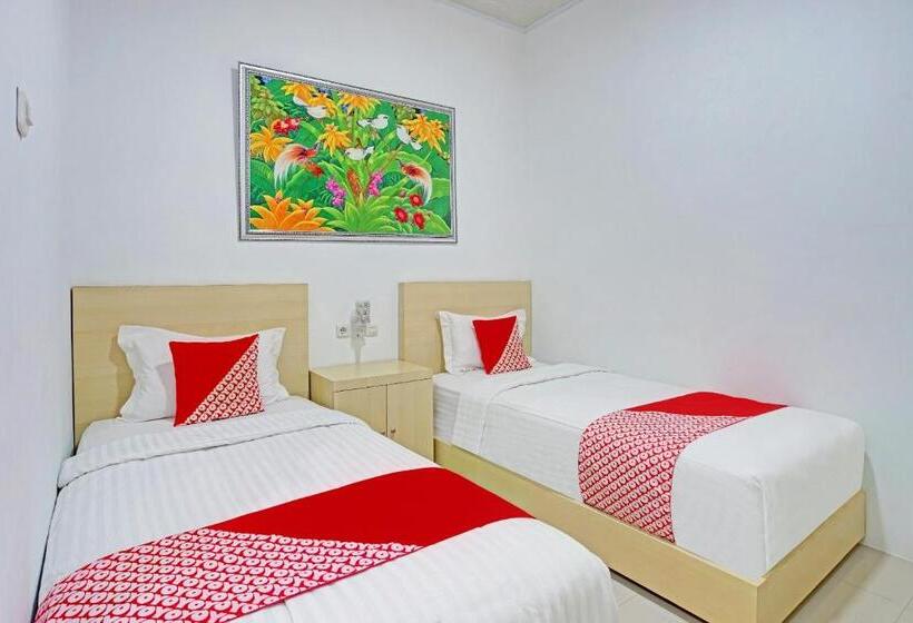 豪华房间, Oyo 90404 Pringombo Homestay 2 Syariah
