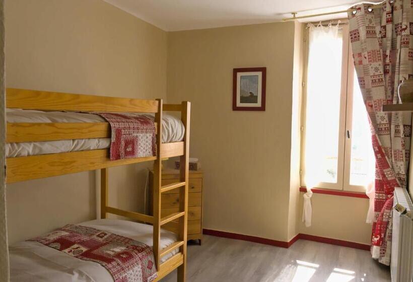 Quarto Quádruplo Estandar, Au Diapason Chambres D Hôtes Montagne