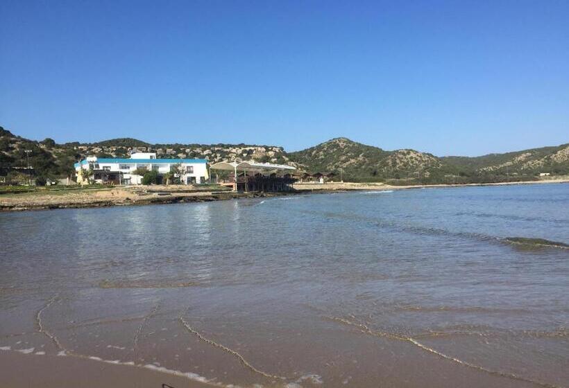 豪华海景房, Livana