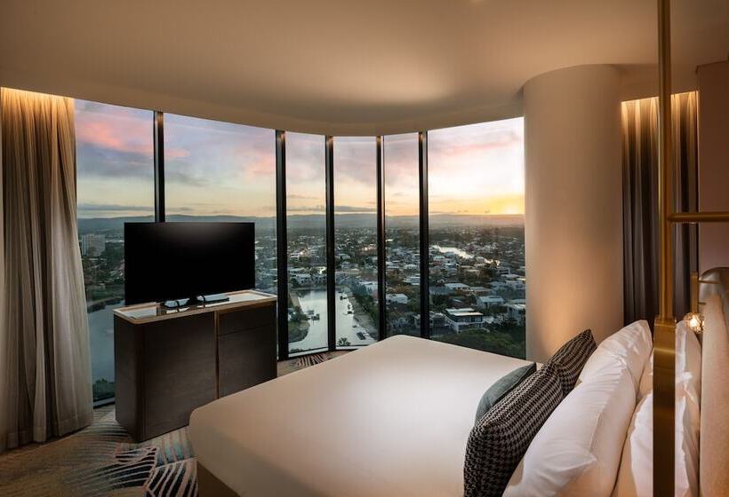 Номер Executive, Dorsett Gold Coast