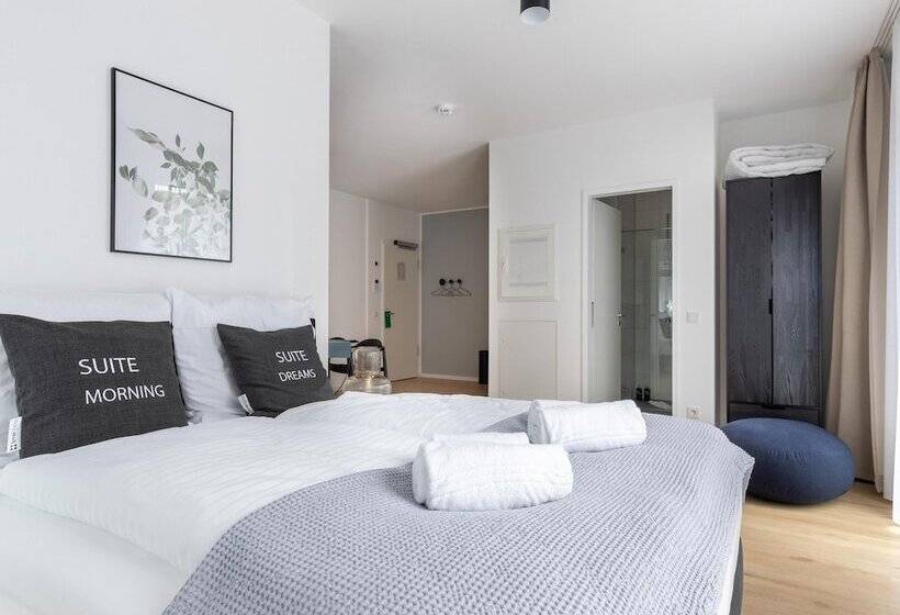 Люкс, Limehome Gutersloh Eickhoffstraße