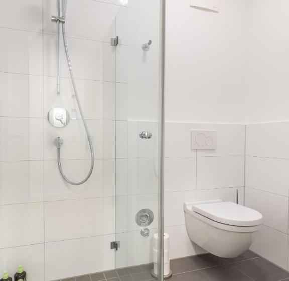 Люкс с Балконом, Limehome Gutersloh Eickhoffstraße