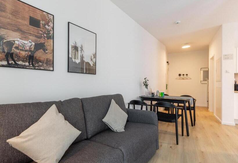 Люкс, Limehome Gutersloh Eickhoffstraße