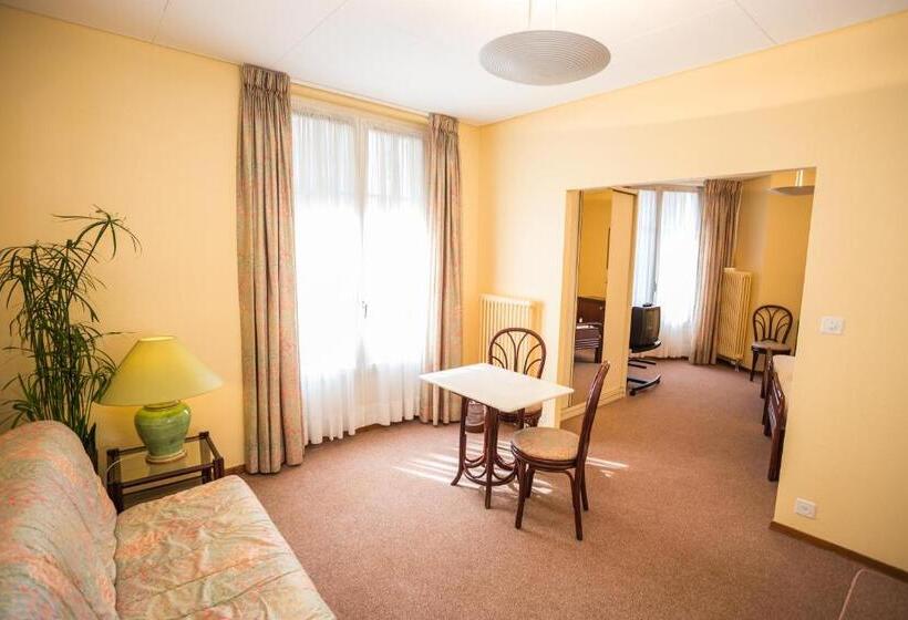 استودیوی سوپریور, Hôtel Résidence Cité Verdaine