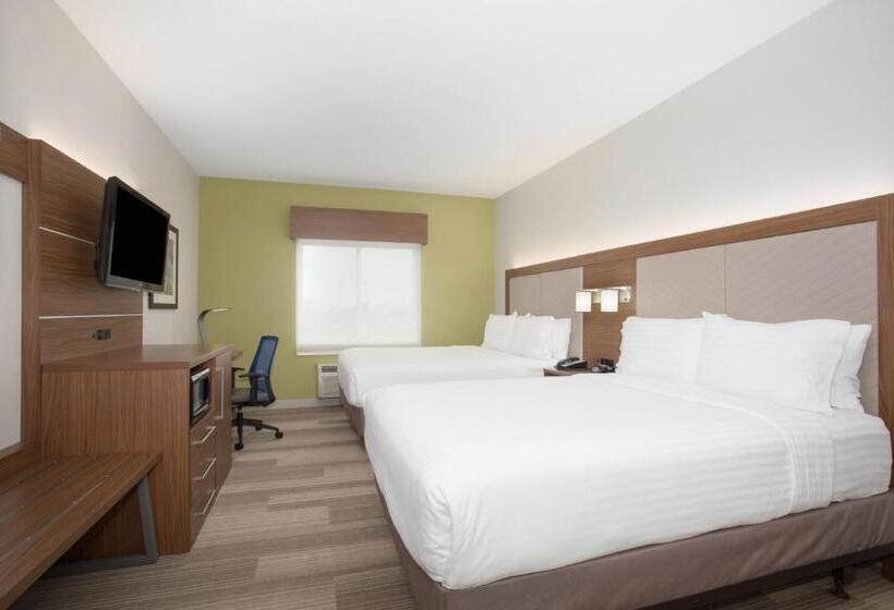 חדר סטנדרט מותאם לאדם עם מוגבלויות, Holiday Inn Express & Suites Amarillo, An Ihg