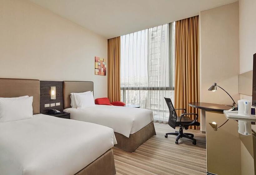 اتاق استاندارد, Holiday Inn Express Taichung Park, An Ihg