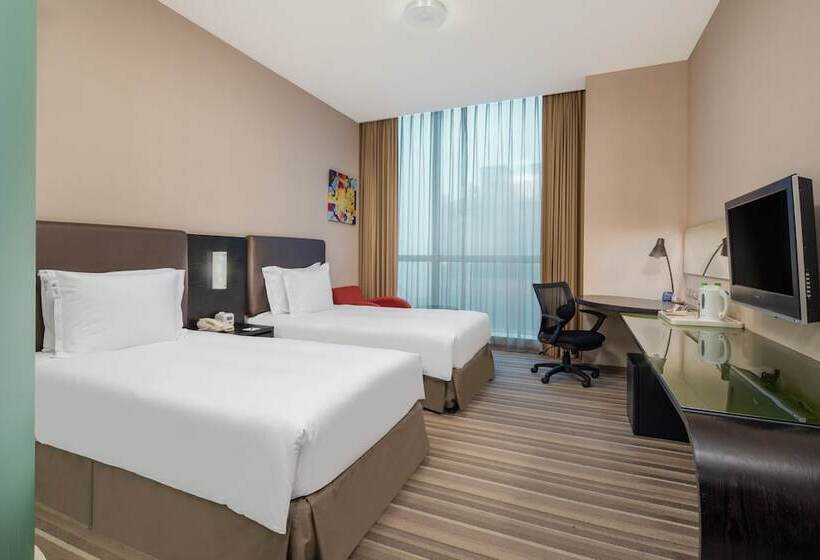 اتاق استاندارد, Holiday Inn Express Taichung Park, An Ihg