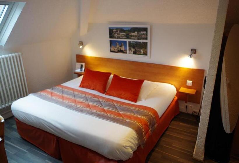 Номер Стандарт Трехместный, Logis Hotel Beaudon