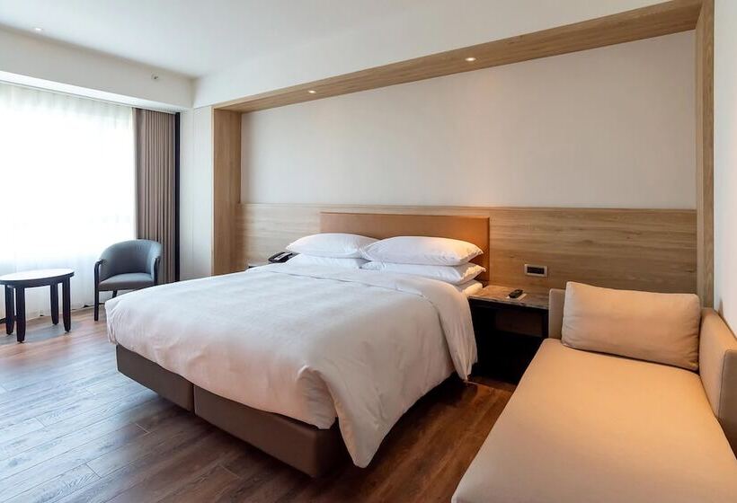 اتاق لوکس با چشم‌انداز شهر, Sheraton Taoyuan