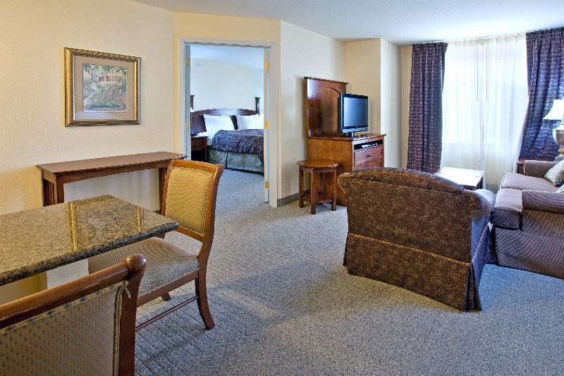 Люкс Адаптированный для Инвалидов, Staybridge Suites   Albuquerque Airport, An Ihg
