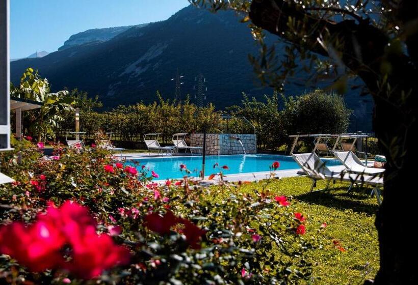 Номер Стандарт, Maso Agritur Santa Lucia