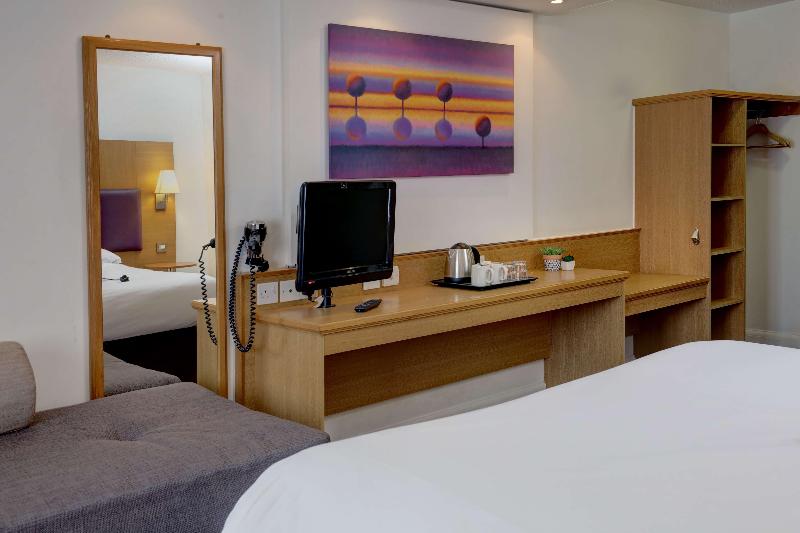 Номер Deluxe, Orchid Epsom; Sure Hotel Collection By Best Western