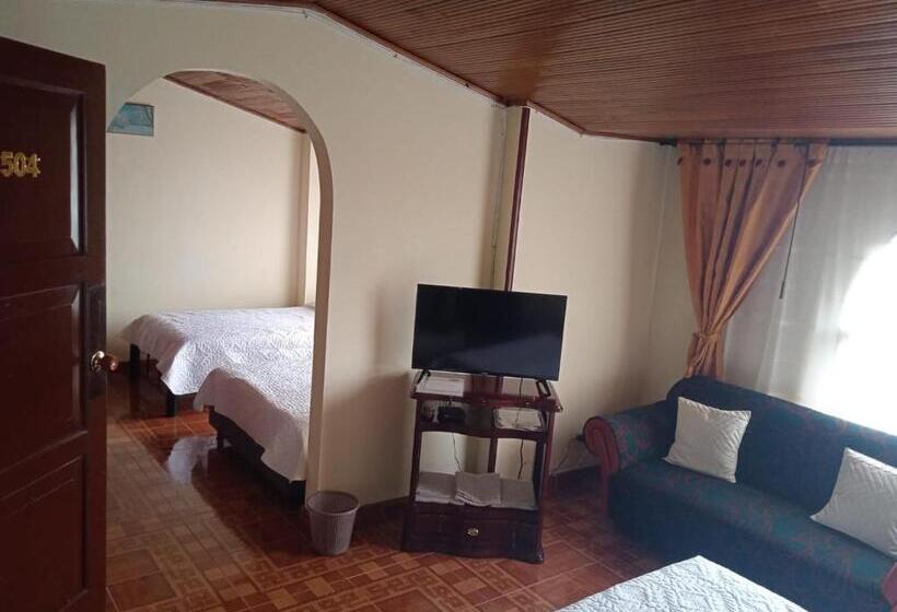 Семейный Номер Superior, Habitaciones C&s Bogotá
