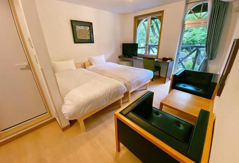 标准间, Lodge Atelier