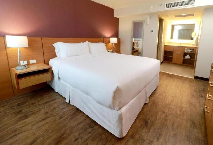 Suite, Staybridge Suites Guadalajara Expo, An Ihg