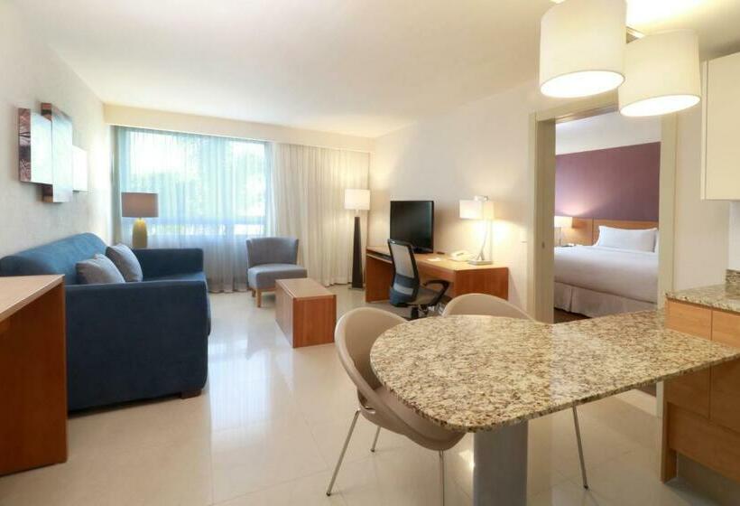 Suite, Staybridge Suites Guadalajara Expo, An Ihg
