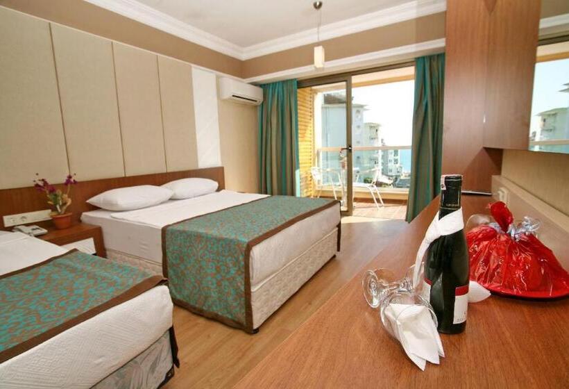 Номер Стандарт Трехместный, Tac Premier Hotel & Spa
