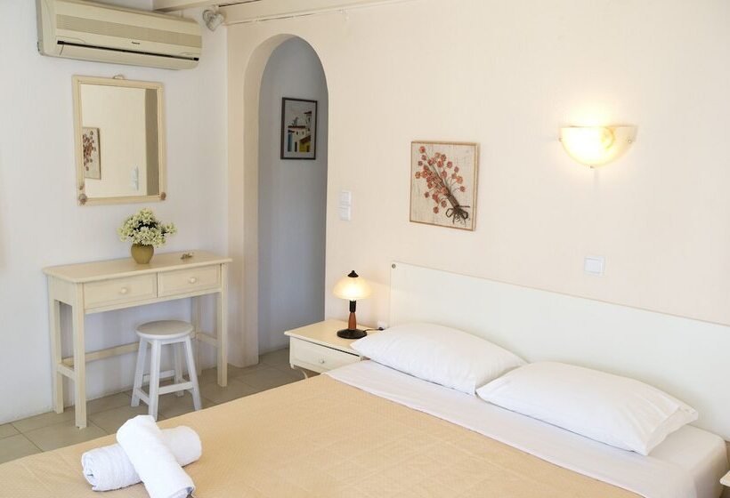 Студио Стандарт Вид на Сад, Villa Margarita
