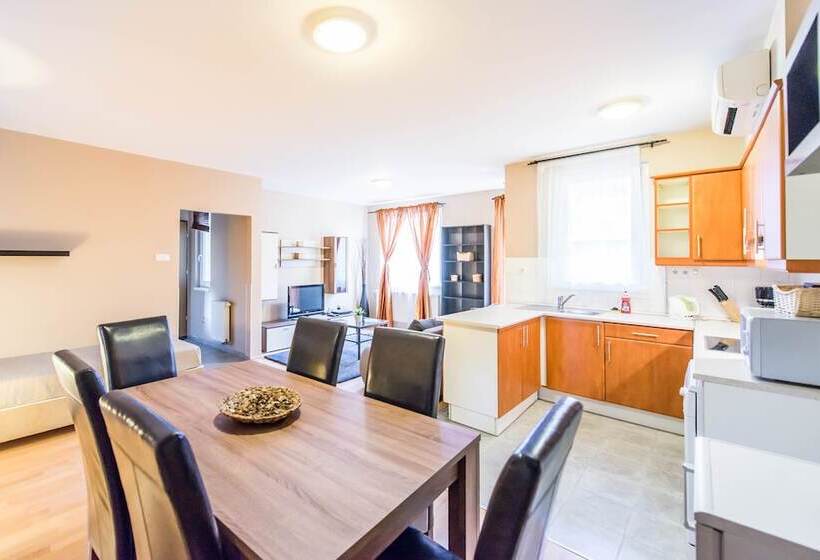 침실 2개 아파트, Nova Apartments