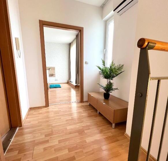 1침실 펜트하우스 아파트, Nova Apartments