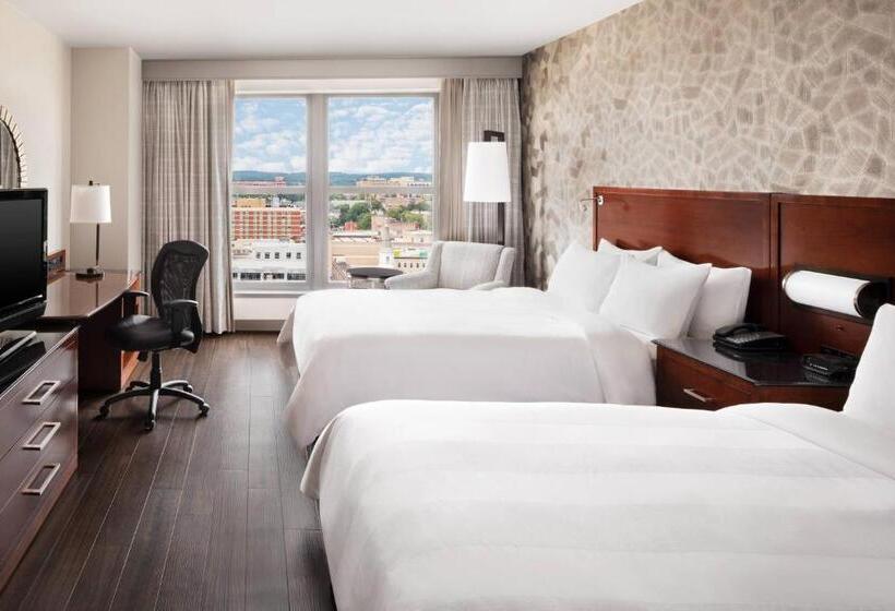 Номер Executive, Lancaster Marriott At Penn Square