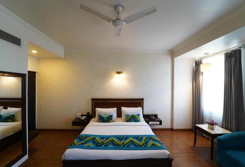 سوییت لوکس, Rockland Hotel, C.r Park