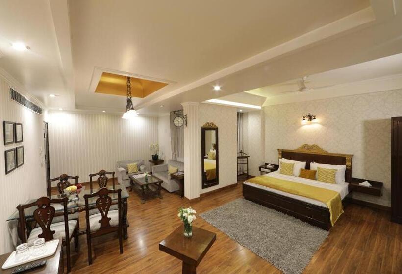 سوییت اجرایی, Rockland Hotel, C.r Park