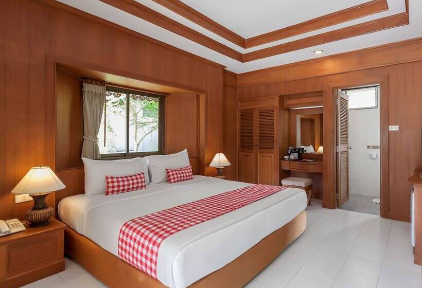 Бунгало Deluxe, Sand Sea Resort Railay Beach
