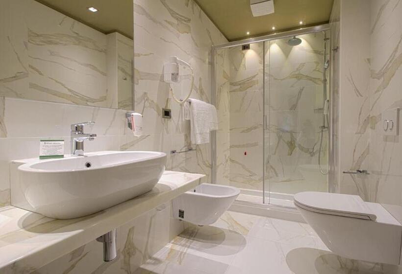 Habitación Deluxe, Touring