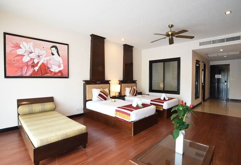 اتاق لوکس با چشمانداز استخر, Ramada By Wyndham Aonang Krabi