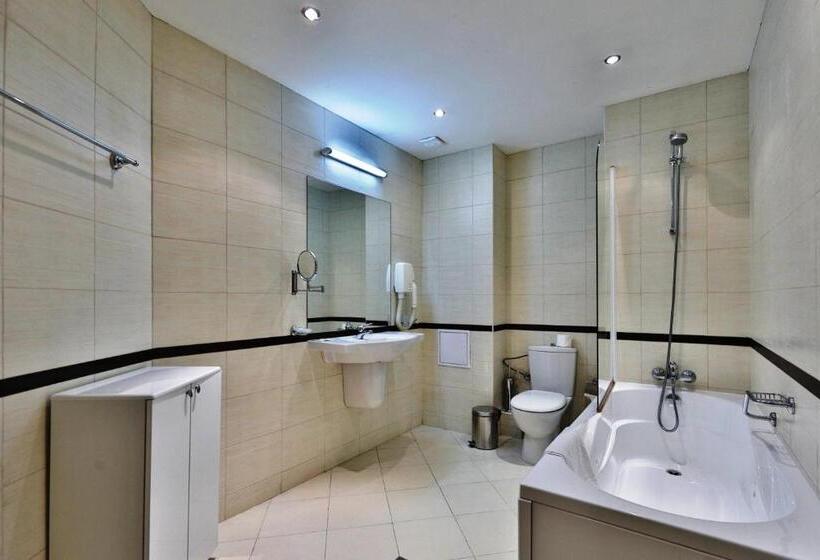 Апартаменты 1 Спальня, Bellevue Residence Apartments