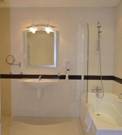Апартаменты 2 Спальни, Bellevue Residence Apartments