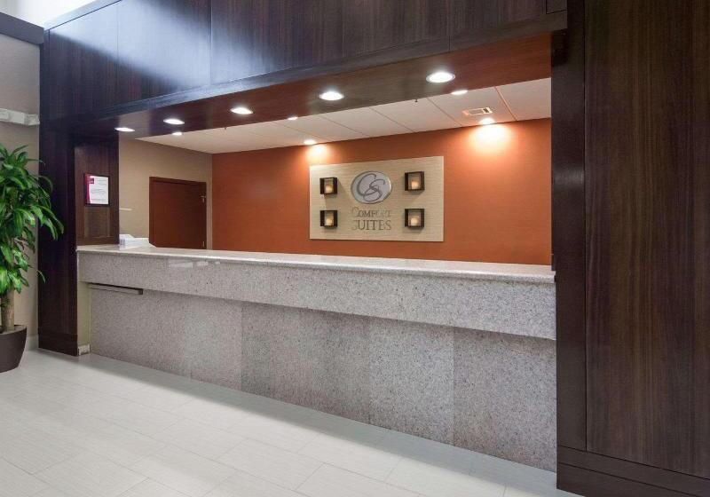 キングサイズベッドのスイートルーム, Comfort Suites Houston West At Clay Road