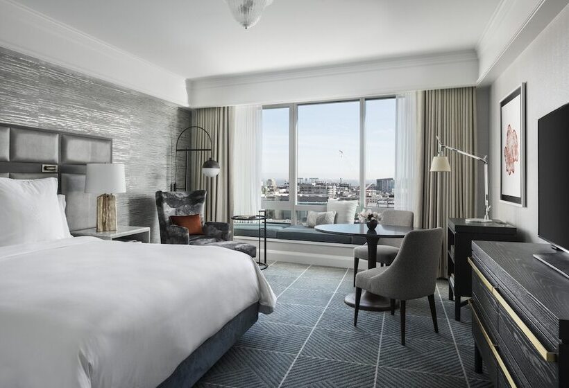חדר דלוקס מותאם לאנשים עם מוגבלויות, Four Seasons Hotel San Francisco