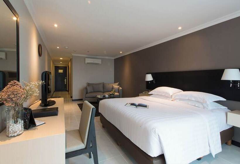 Студия Стандарт, Kristal Hotel Jakarta